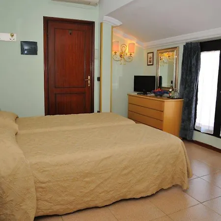 Savona 3* Montecatini Terme