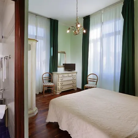 Savona Hotel