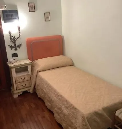 Savona 3* مونتيكاتيني تيرمي