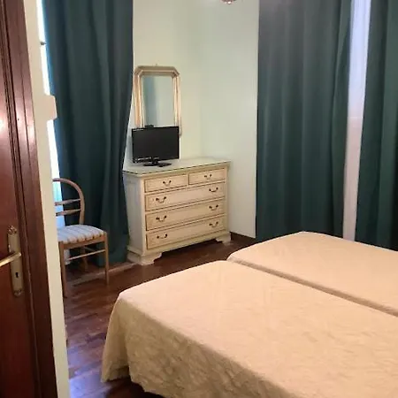 Savona فندق مونتيكاتيني تيرمي