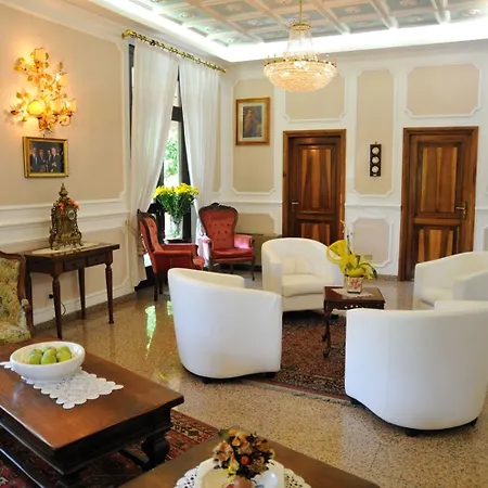 Savona فندق 3*
