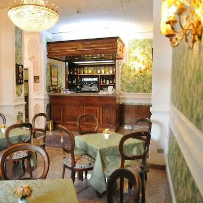 Savona 3*