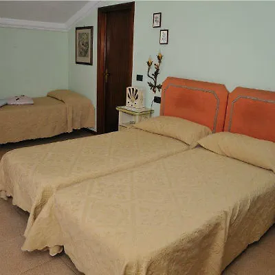 Savona فندق مونتيكاتيني تيرمي